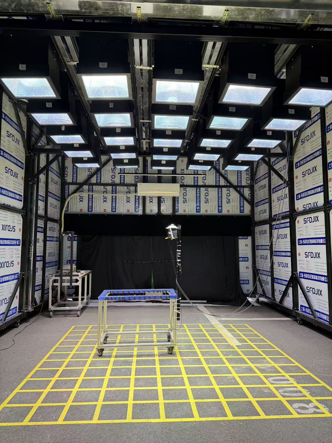 大面积机翼光照测试太阳光模拟器